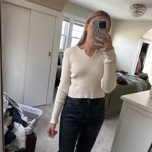 Brandy Melville Cropped Long Sleeve